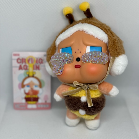 Crybaby Vinyl Face - I Will Bring You A Flower- Bedazzled - Picture 4 of 8